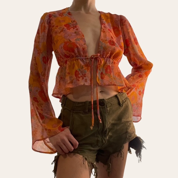 Wild Fable Tie Waist Crop Top 💕 - Picture 4 of 12